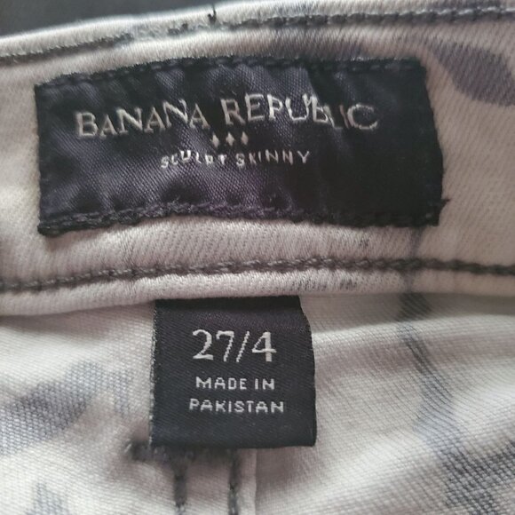 banana Republic Sculpt Skinny Gray Bleached Mid Rise Denim Jeans Size 27 / 4 - Picture 8 of 9